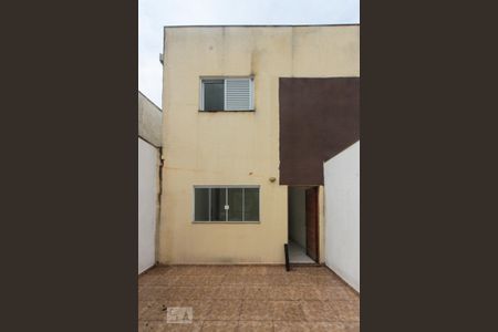 Casa para alugar com 80m², 2 quartos e 2 vagas Casa para alugar com 80m², 2 quartos e 2 vagasGaragem