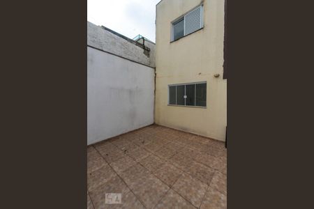 Casa para alugar com 80m², 2 quartos e 2 vagas Casa para alugar com 80m², 2 quartos e 2 vagasGaragem