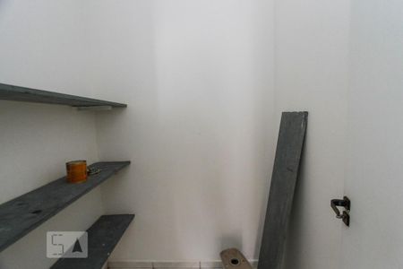 Casa para alugar com 80m², 2 quartos e 2 vagas Casa para alugar com 80m², 2 quartos e 2 vagasdispensa