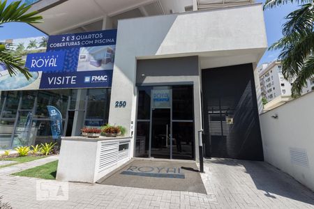 Apartamento à venda com 65m², 3 quartos e 1 vagaFachada