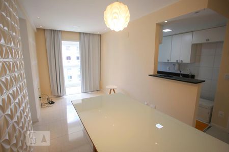 Sala de apartamento à venda com 3 quartos, 65m² em Pechincha, Rio de Janeiro