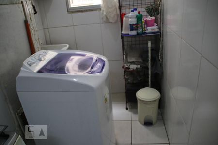 Apartamento à venda com 79m², 3 quartos e 1 vagaÁrea de Serviço