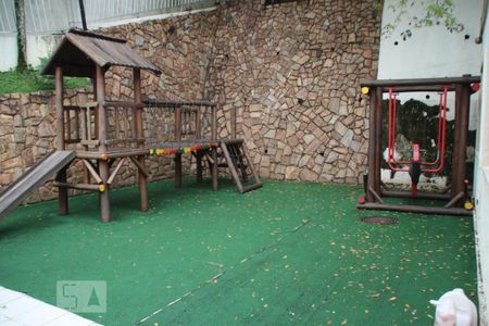 Apartamento à venda com 79m², 3 quartos e 1 vagaÁrea comum