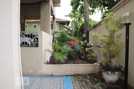 Apartamento à venda com 79m², 3 quartos e 1 vagaÁrea comum