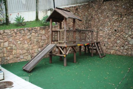 Apartamento à venda com 79m², 3 quartos e 1 vagaÁrea comum