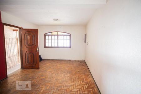 Sala de Casa com 2 quartos, 100m² Jardim Éster Yolanda