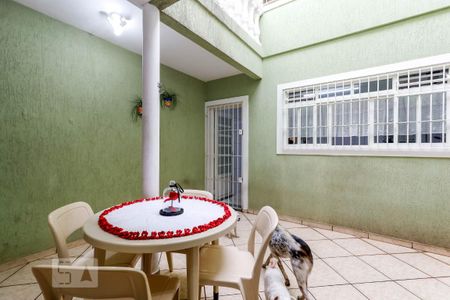 Casa para alugar com 148m², 3 quartos e 2 vagas Casa para alugar com 148m², 3 quartos e 2 vagasChurrasqueira
