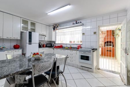 Casa para alugar com 148m², 3 quartos e 2 vagas Casa para alugar com 148m², 3 quartos e 2 vagasCozinha