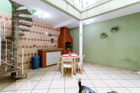 Casa para alugar com 148m², 3 quartos e 2 vagas Casa para alugar com 148m², 3 quartos e 2 vagasChurrasqueira