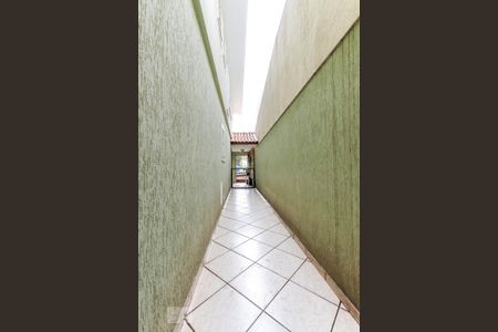 Casa para alugar com 148m², 3 quartos e 2 vagas Casa para alugar com 148m², 3 quartos e 2 vagasCorredor