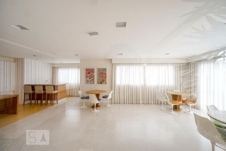Apartamento à venda com 70m², 2 quartos e 1 vaga Apartamento à venda com 70m², 2 quartos e 1 vagaSalão de festas