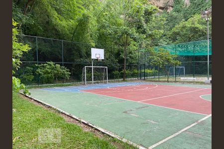 Apartamento à venda com 82m², 2 quartos e 1 vaga Apartamento à venda com 82m², 2 quartos e 1 vagaQuadra Esportiva