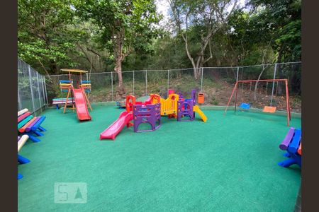 Apartamento à venda com 82m², 2 quartos e 1 vaga Apartamento à venda com 82m², 2 quartos e 1 vagaÁrea Comum - Playground