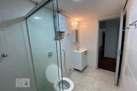Apartamento à venda com 82m², 2 quartos e 1 vaga Apartamento à venda com 82m², 2 quartos e 1 vagaBanheiro