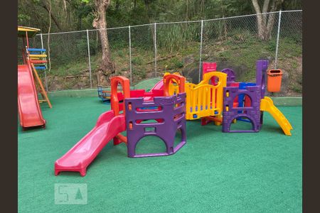 Apartamento à venda com 82m², 2 quartos e 1 vaga Apartamento à venda com 82m², 2 quartos e 1 vagaÁrea Comum - Playground