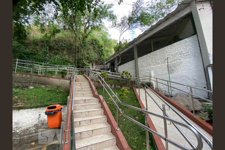 Apartamento à venda com 82m², 2 quartos e 1 vaga Apartamento à venda com 82m², 2 quartos e 1 vagaÁrea Comum