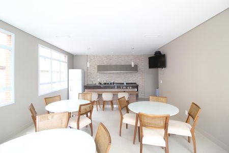 Apartamento para alugar com 56m², 2 quartos e 1 vagaSalão festa