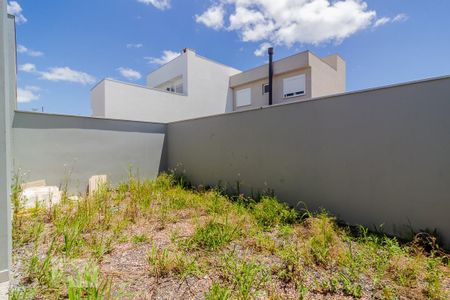 Casa de condomínio à venda com 91m², 2 quartos e 2 vagasQuintal