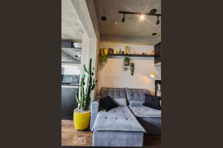 Sala de kitnet/studio para alugar com 1 quarto, 35m² em Brooklin Paulista, São Paulo