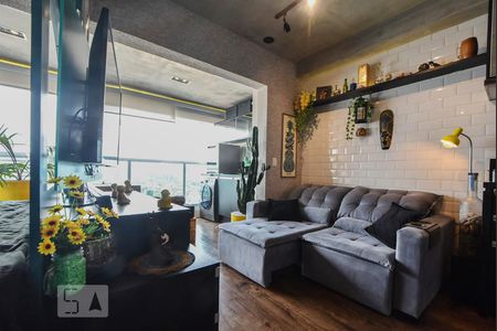 Sala de kitnet/studio para alugar com 1 quarto, 35m² em Brooklin Paulista, São Paulo