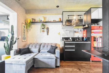 Sala de kitnet/studio para alugar com 1 quarto, 35m² em Brooklin Paulista, São Paulo