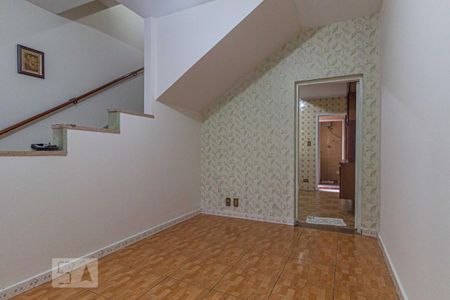 Sala de casa à venda com 2 quartos, 144m² em Vila Alzira, Santo André