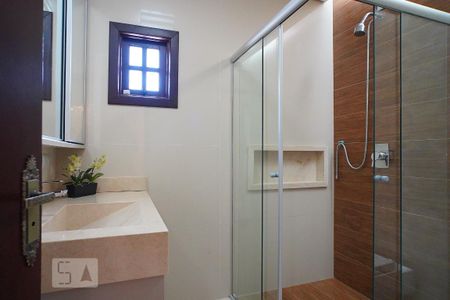 Casa à venda com 295m², 4 quartos e 4 vagasBanheiro
