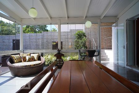 Casa à venda com 295m², 4 quartos e 4 vagasEspaço Gourmet