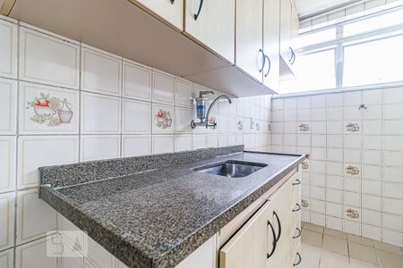 Apartamento à venda com 72m², 2 quartos e 2 vagasCozinha - Torneira