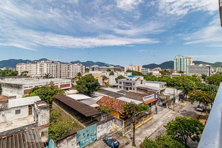 Apartamento à venda com 72m², 2 quartos e 2 vagasVista da Varanda do Quarto 1 e 2