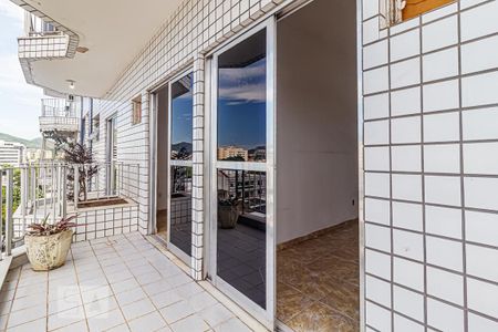 Apartamento à venda com 72m², 2 quartos e 2 vagasVaranda do Quarto 1 e 2
