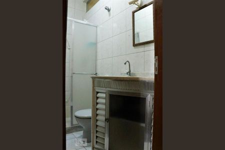 Casa para alugar com 107m², 1 quarto e sem vagaBanheiro