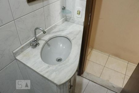 Casa para alugar com 107m², 1 quarto e sem vagaDetalhe Banheiro