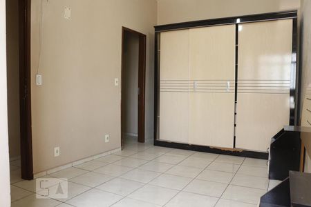 Suíte de casa para alugar com 1 quarto, 107m² em Pilares, Rio de Janeiro