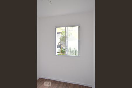 Quarto 2 de apartamento para alugar com 2 quartos, 34m² em Vila Esperança, São Paulo