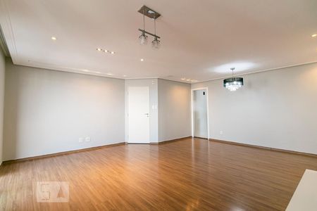 Sala de apartamento à venda com 3 quartos, 115m² em Vila Bertioga, São Paulo