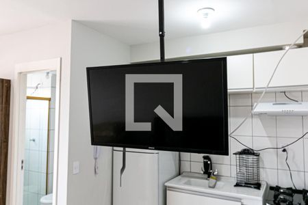 Sala/Quarto - TV de kitnet/studio para alugar com 1 quarto, 26m² em Vila Ré, São Paulo