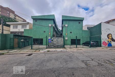 Fachada de casa para alugar com 2 quartos, 60m² em Vila Medeiros, São Paulo