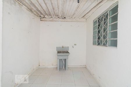 Área de Serviço de casa para alugar com 2 quartos, 60m² em Vila Medeiros, São Paulo