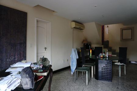 Sala de apartamento à venda com 4 quartos, 350m² em Barra da Tijuca, Rio de Janeiro