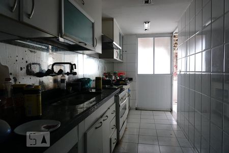 Cozinha de apartamento à venda com 4 quartos, 350m² em Barra da Tijuca, Rio de Janeiro