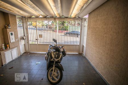 Vista de casa à venda com 3 quartos, 130m² em Planalto Paulista, São Paulo