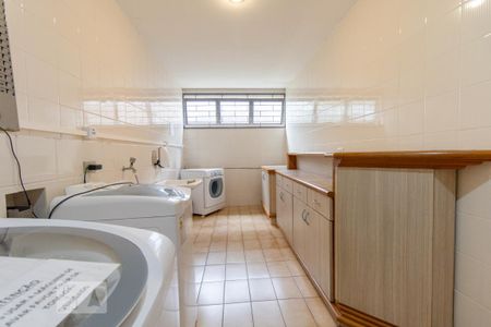 Studio para alugar com 47m², 1 quarto e sem vaga Studio para alugar com 47m², 1 quarto e sem vagaLavanderia