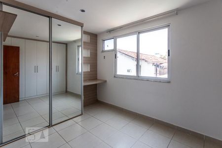 Apartamento à venda com 75m², 2 quartos e 2 vagasSuíte