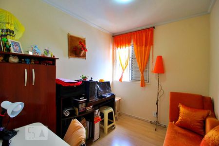 Quarto 2 de apartamento à venda com 2 quartos, 50m² em Vila Sacadura Cabral, Santo André
