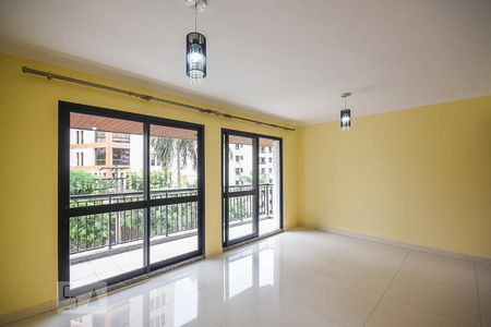 Sala de apartamento à venda com 3 quartos, 105m² em Real Parque, São Paulo