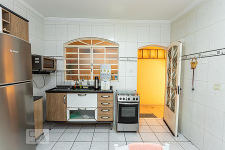 Casa à venda com 150m², 2 quartos e 2 vagas Casa à venda com 150m², 2 quartos e 2 vagasCozinha