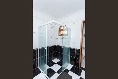 Casa à venda com 150m², 2 quartos e 2 vagas Casa à venda com 150m², 2 quartos e 2 vagasBanheiro suite 1