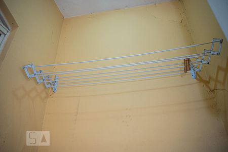 Casa à venda com 150m², 2 quartos e 2 vagas Casa à venda com 150m², 2 quartos e 2 vagasDetalhe área de serviço