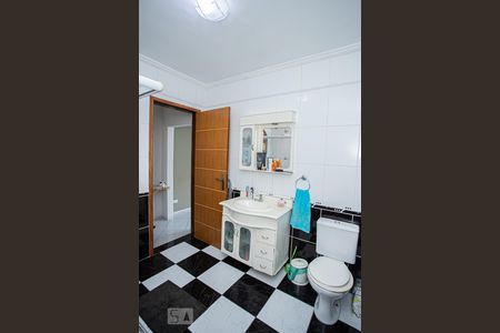 Casa à venda com 150m², 2 quartos e 2 vagas Casa à venda com 150m², 2 quartos e 2 vagasBanheiro suite 1